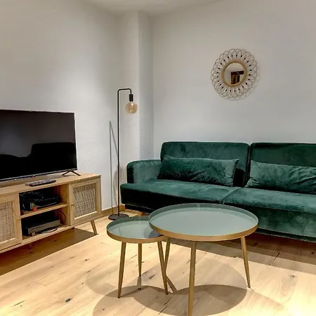 L'orangerie Apartment Versailles